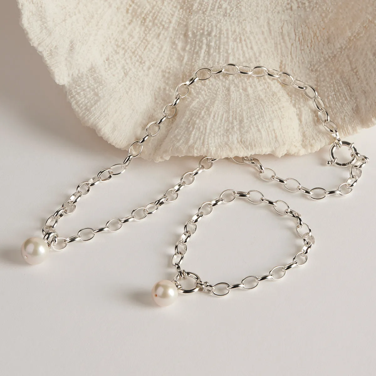 The Divina Bracelet